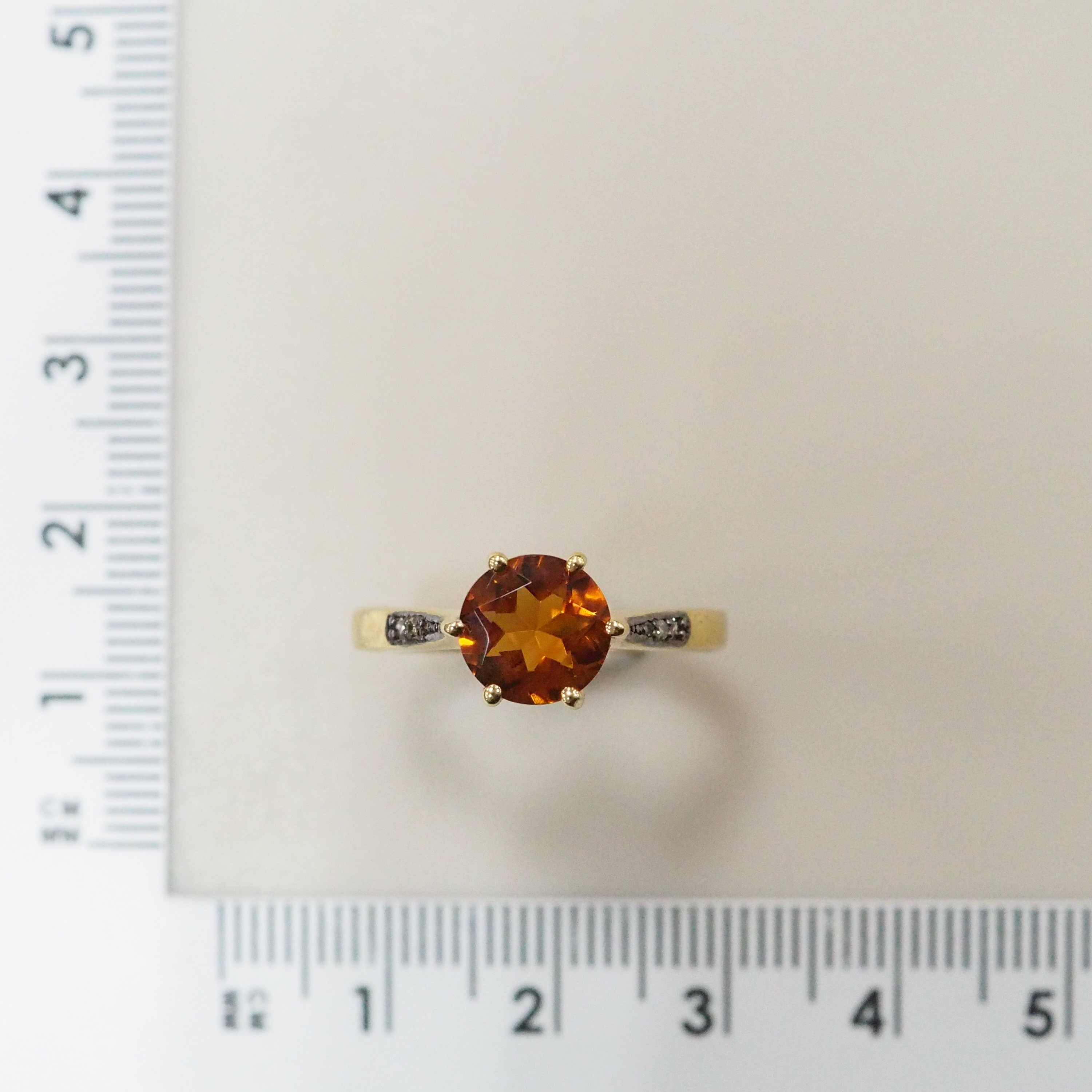 Серебряное кольцо с цитрином Мадейра